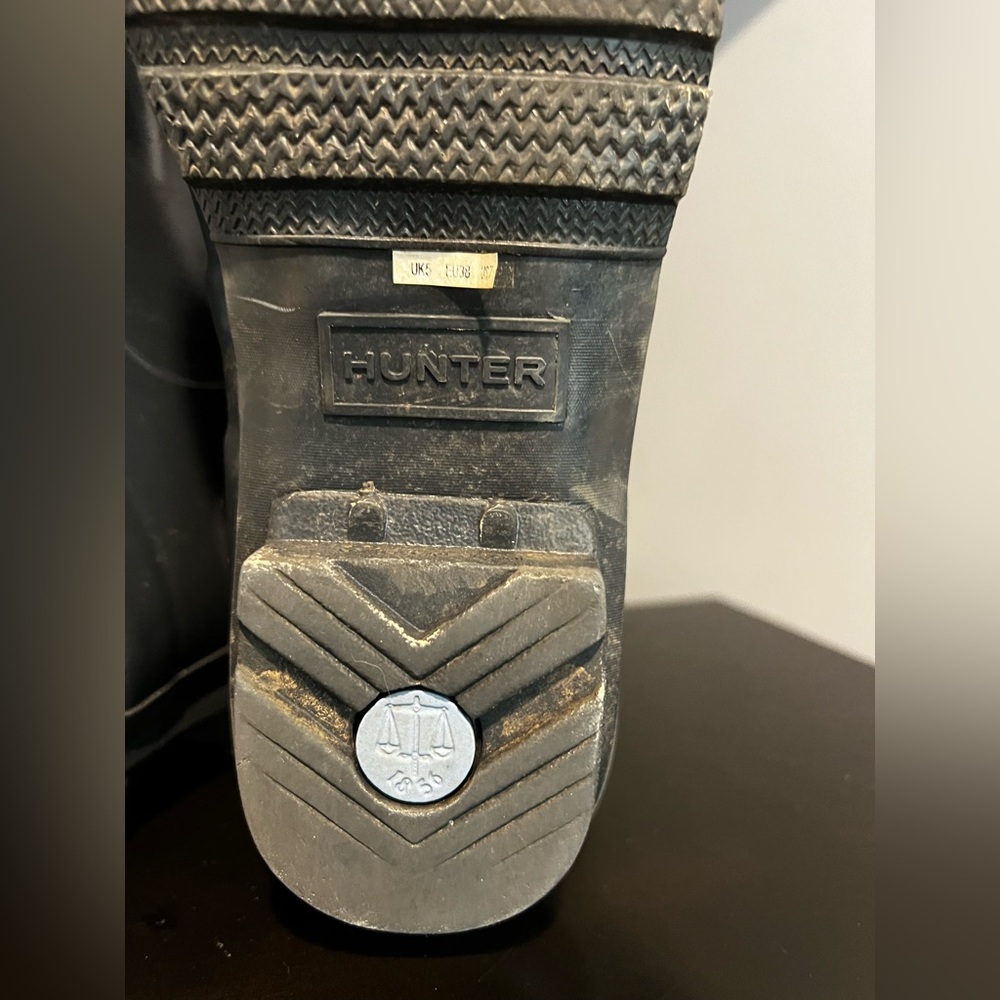 Hunter Original Short Gloss Rain Boots - Picture 15 of 16